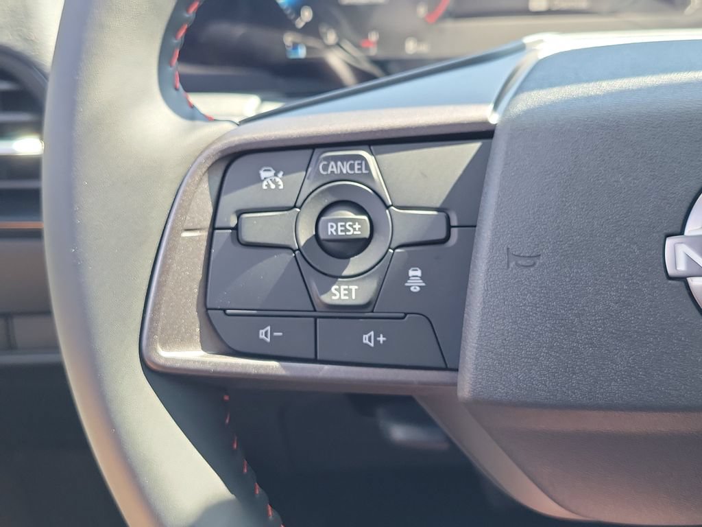 New 2026 Nissan Sentra SR FWD image 6