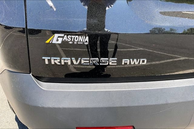 Used 2023 Chevrolet Traverse LT AWD/4WD image 23
