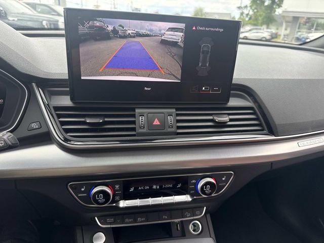 Used 2025 Audi Q5 2.0T Premium AWD/4WD image 32