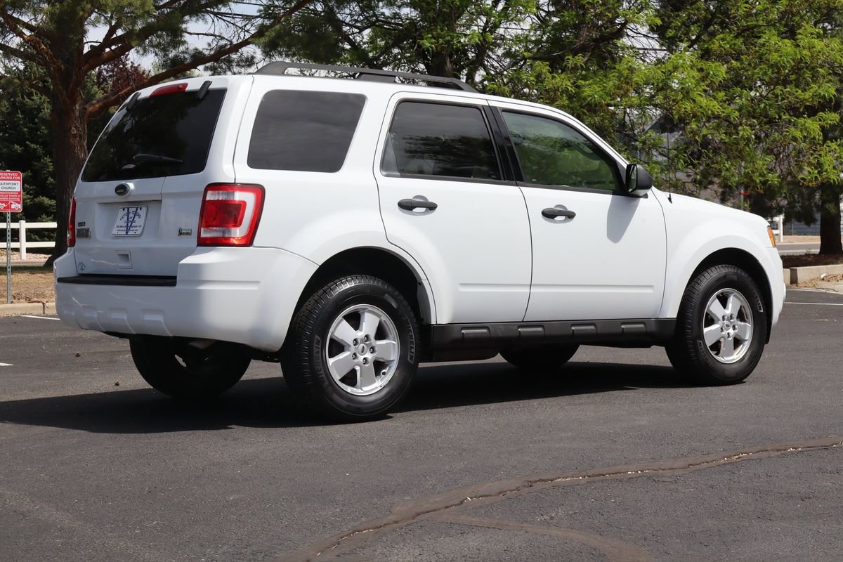 Used 2012 Ford Escape XLT AWD/4WD image 5