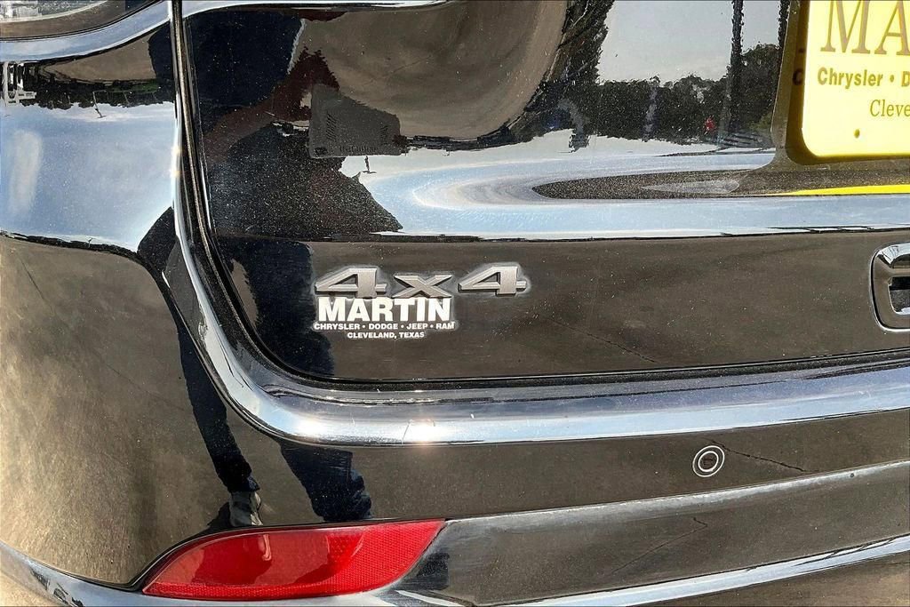 Used 2023 Jeep Compass High Altitude image 8