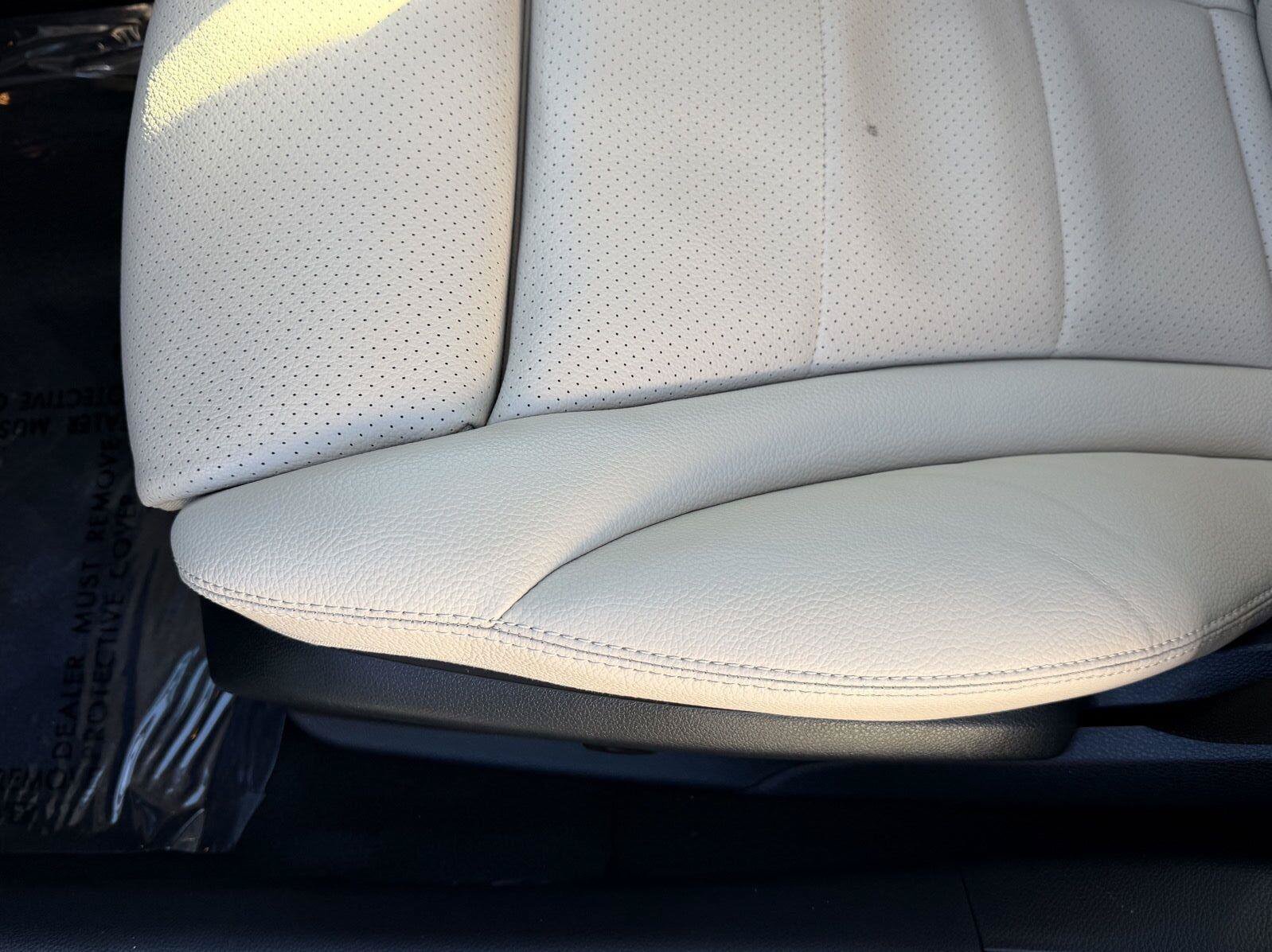 Used 2019 Mercedes-Benz C 300 4MATIC Sedan image 29