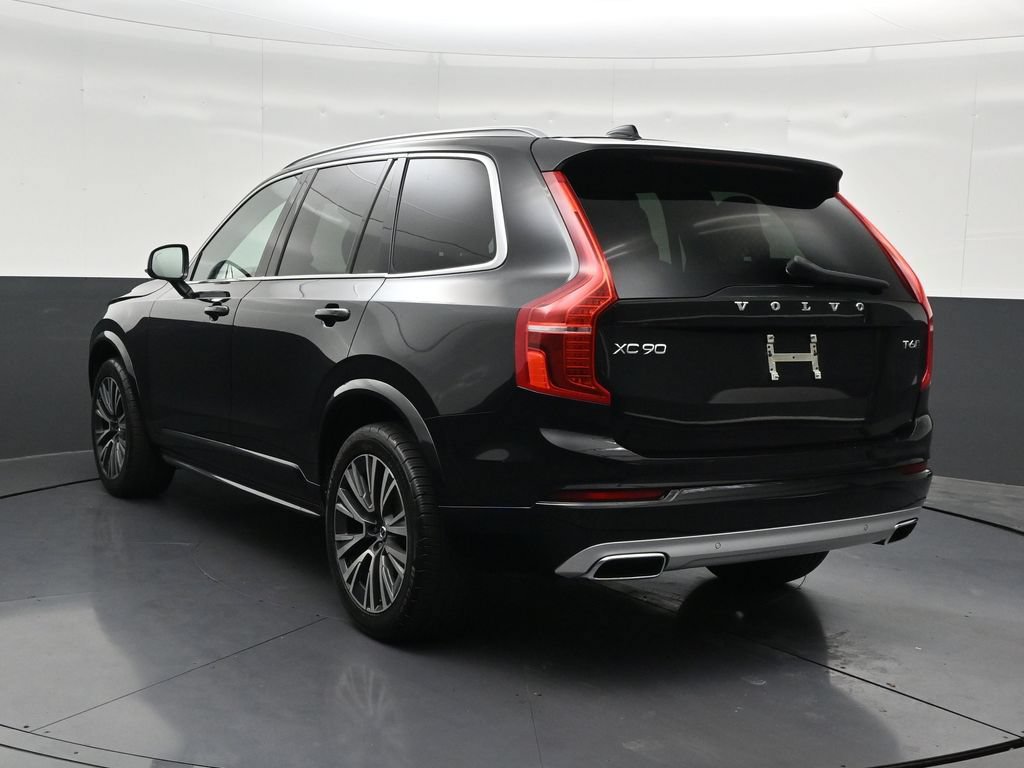 Used 2021 Volvo XC90 T6 Momentum AWD/4WD image 3