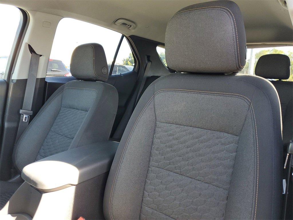 Used 2021 Chevrolet Equinox LT image 11