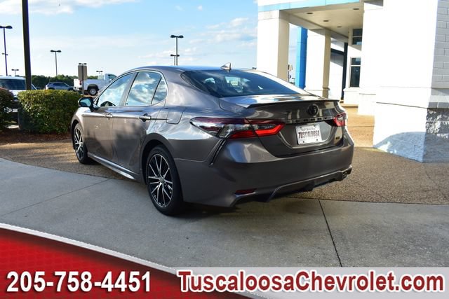 Used 2023 Toyota Camry SE FWD image 8