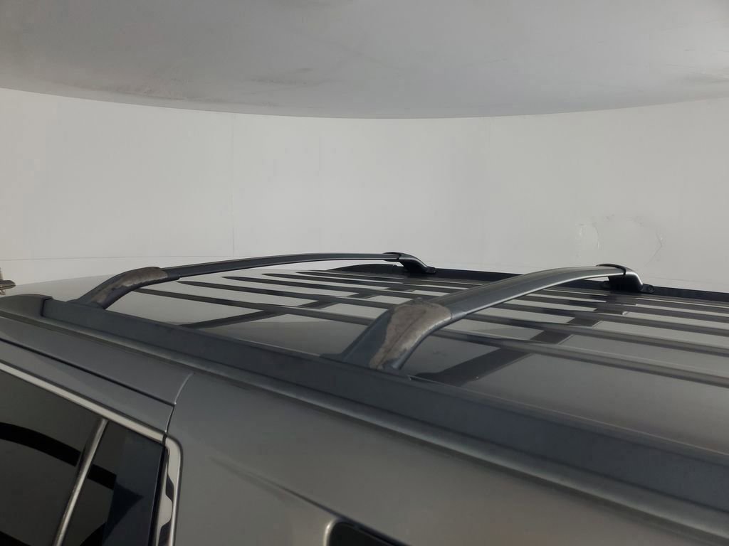 Used 2018 Chevrolet Tahoe LS w/ All-Season Package image 28