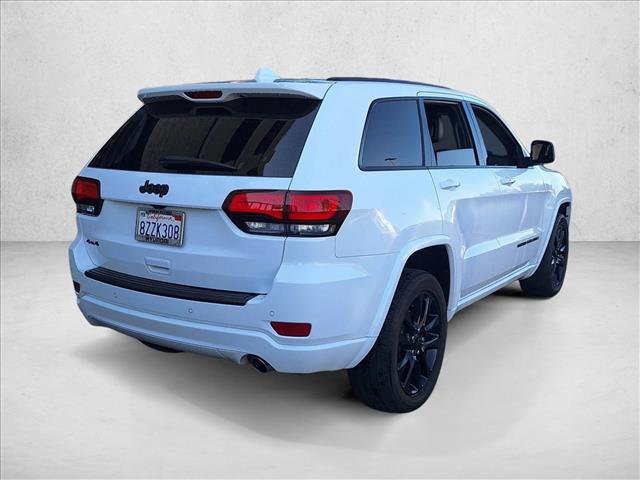 Used 2021 Jeep Grand Cherokee Laredo X image 5