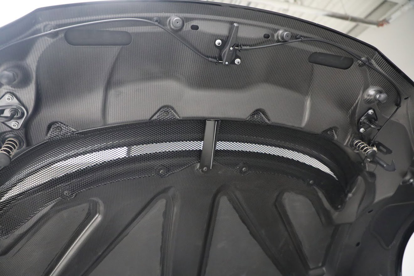 Used 2023 Aston Martin V12 Vantage Roadster image 35