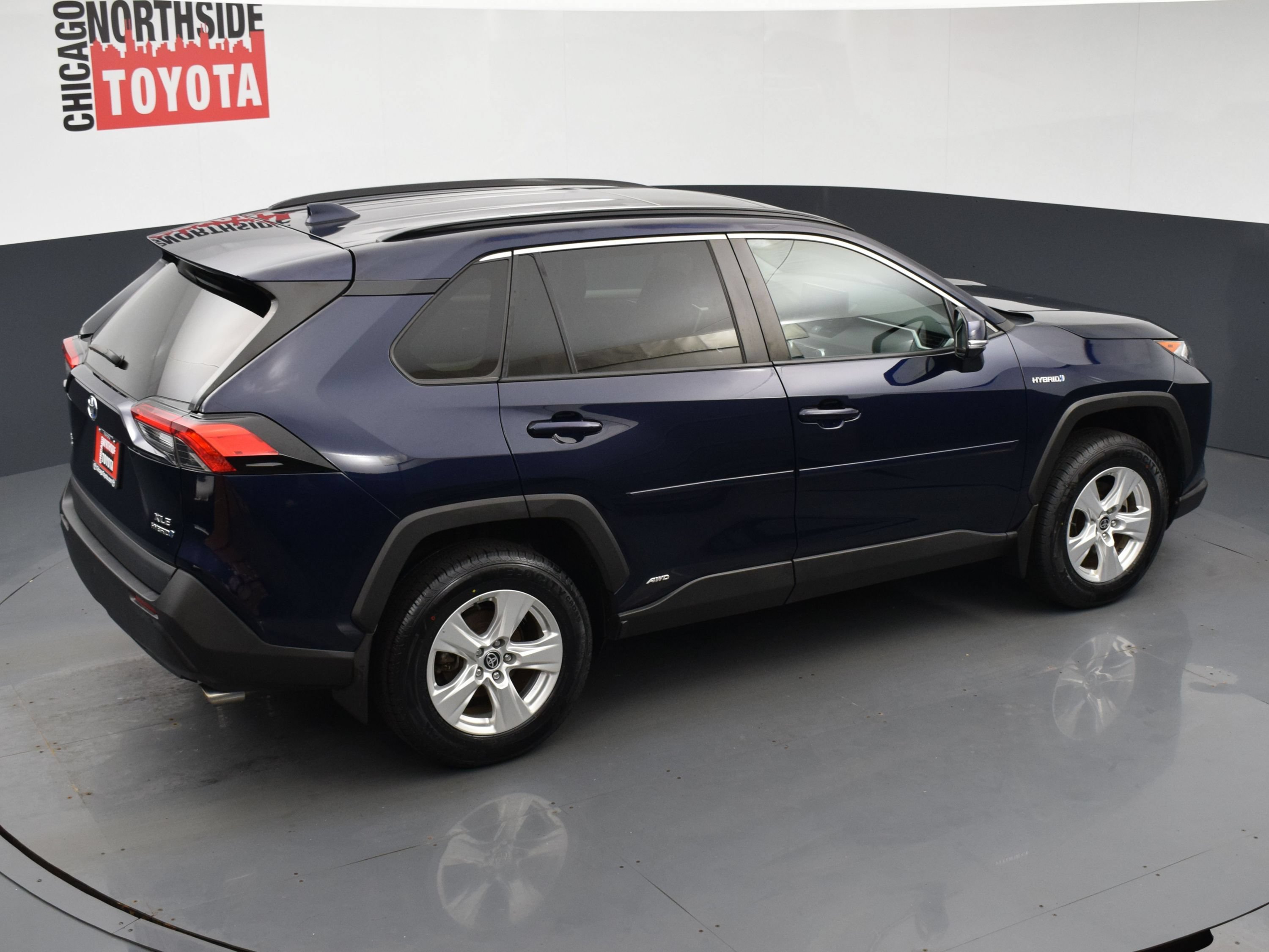 Used 2021 Toyota RAV4 XLE w/ Convenience Package AWD/4WD image 23