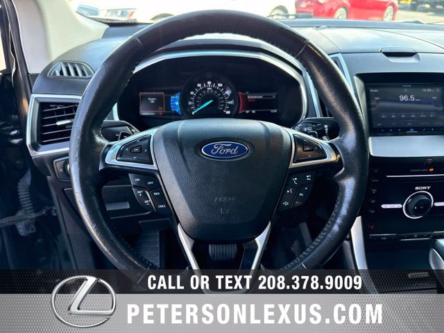 Used 2015 Ford Edge Titanium AWD/4WD image 24