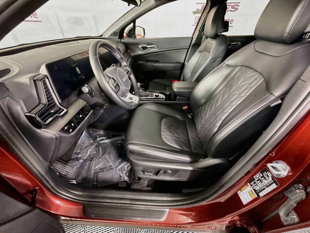 Used 2025 Kia Sportage X-Line w/ Premium Package AWD/4WD image 27