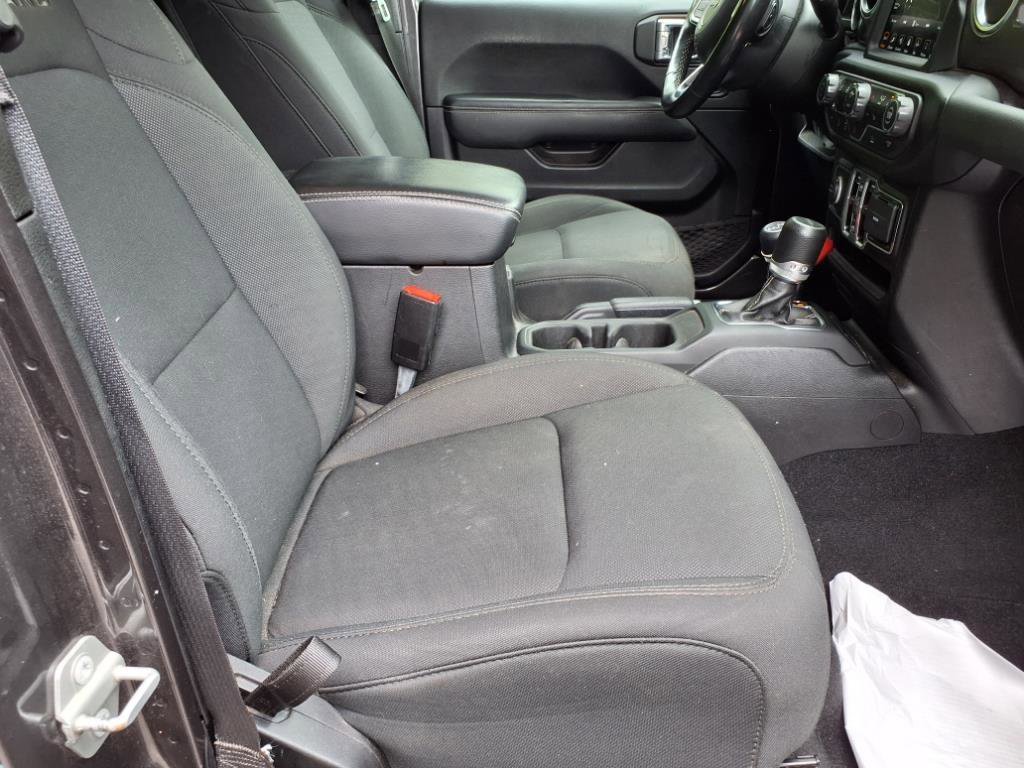 Used 2021 Jeep Gladiator Overland image 7