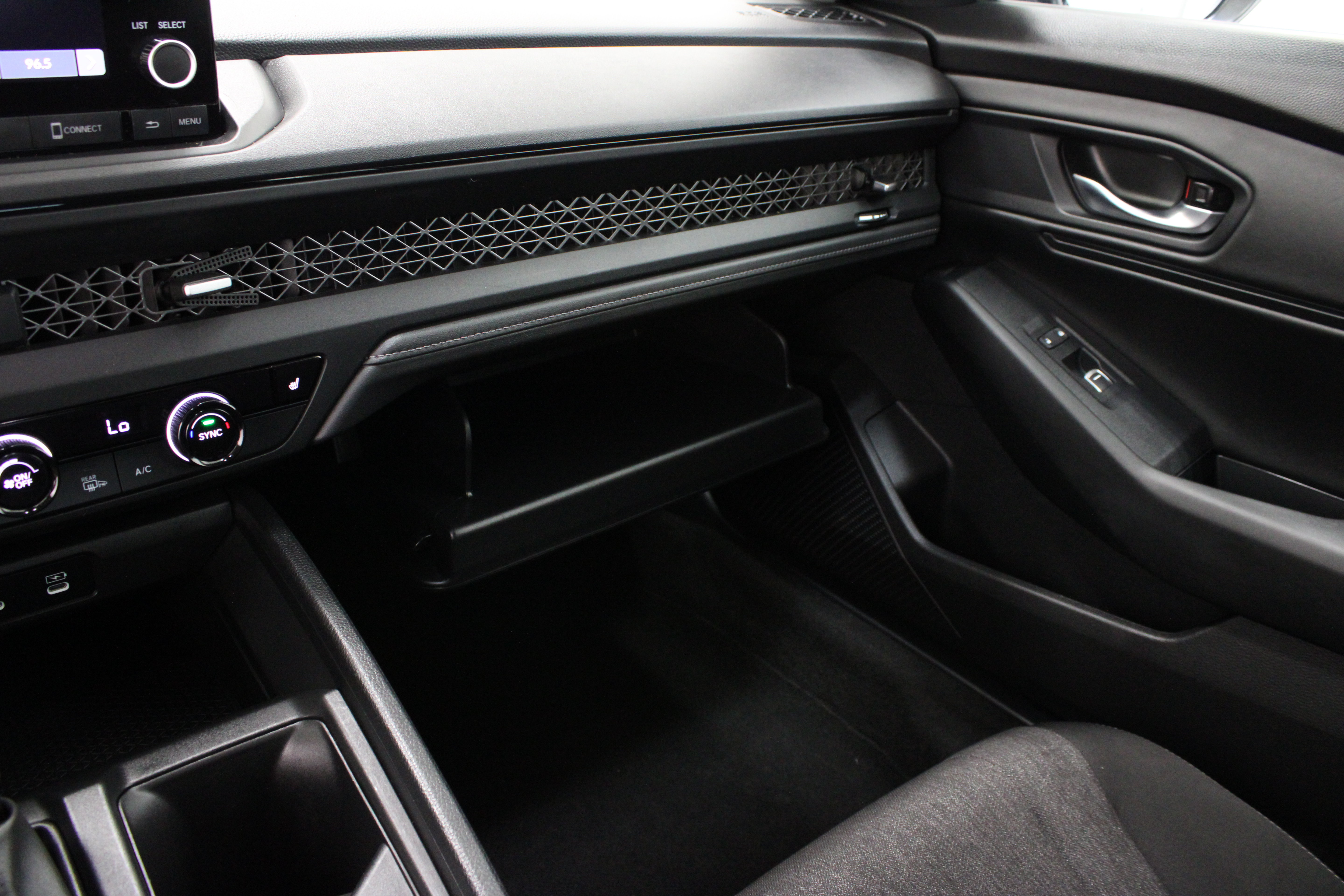 Used 2025 Honda Accord SE image 23