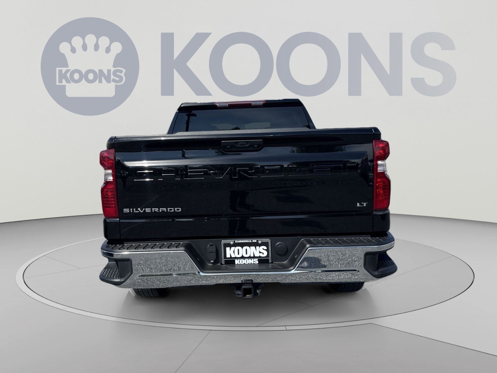 Used 2025 Chevrolet Silverado 1500 LT AWD/4WD image 4