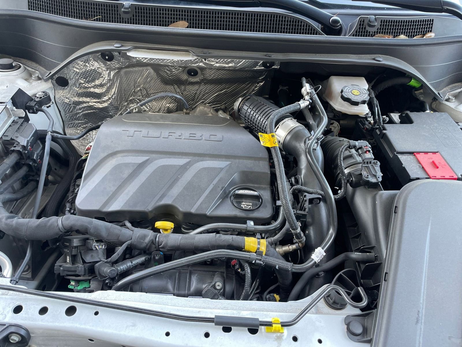 Used 2025 Chevrolet Trax LT FWD image 31