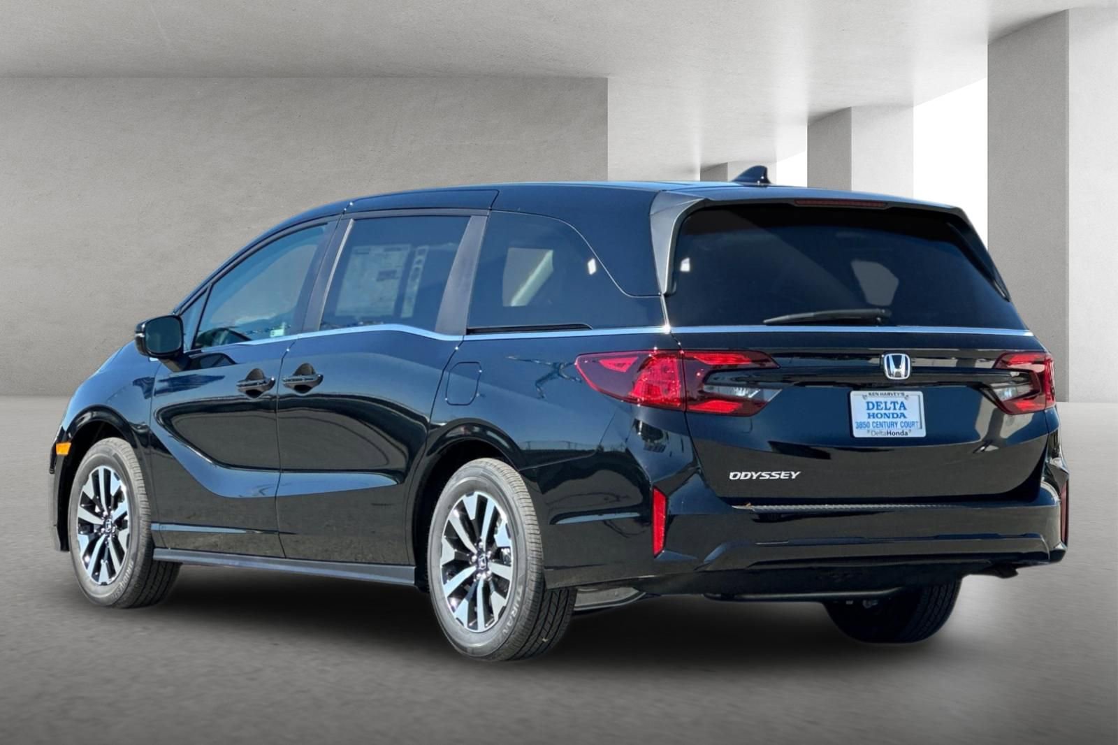 New 2026 Honda Odyssey EX-L image 6