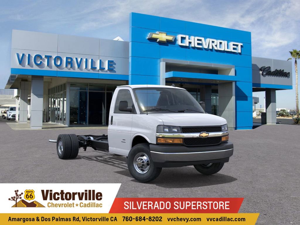 New 2025 Chevrolet Express 4500 w/ Power Convenience Package
