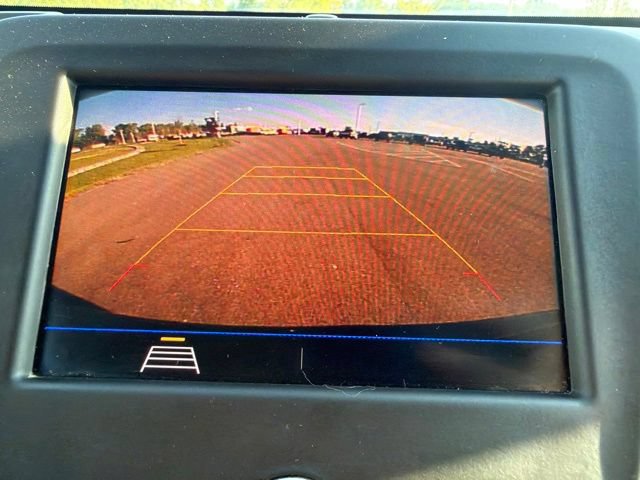 Used 2020 Chevrolet Equinox LS FWD image 28