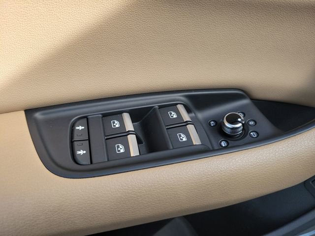 Used 2021 Audi Q7 2.0T Premium Plus image 22