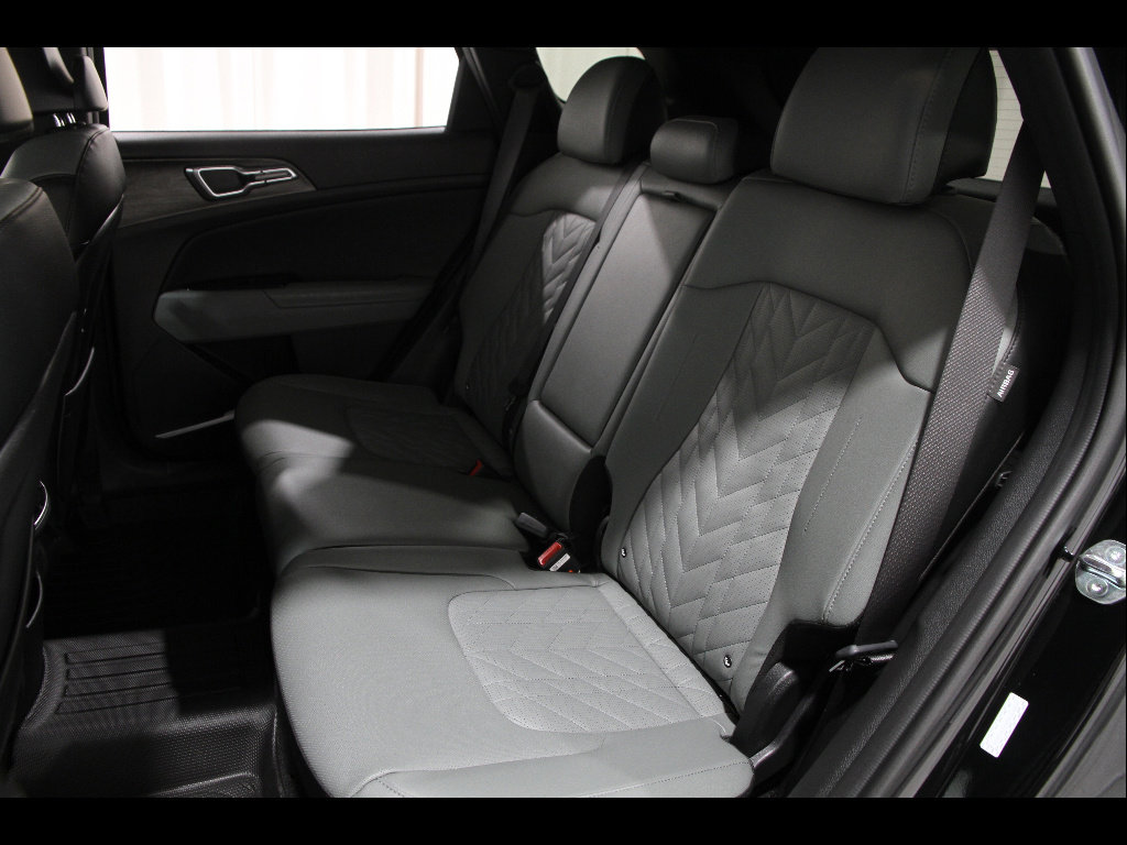 Used 2024 Kia Sportage X-Line w/ X-Line Premium Package AWD/4WD image 19