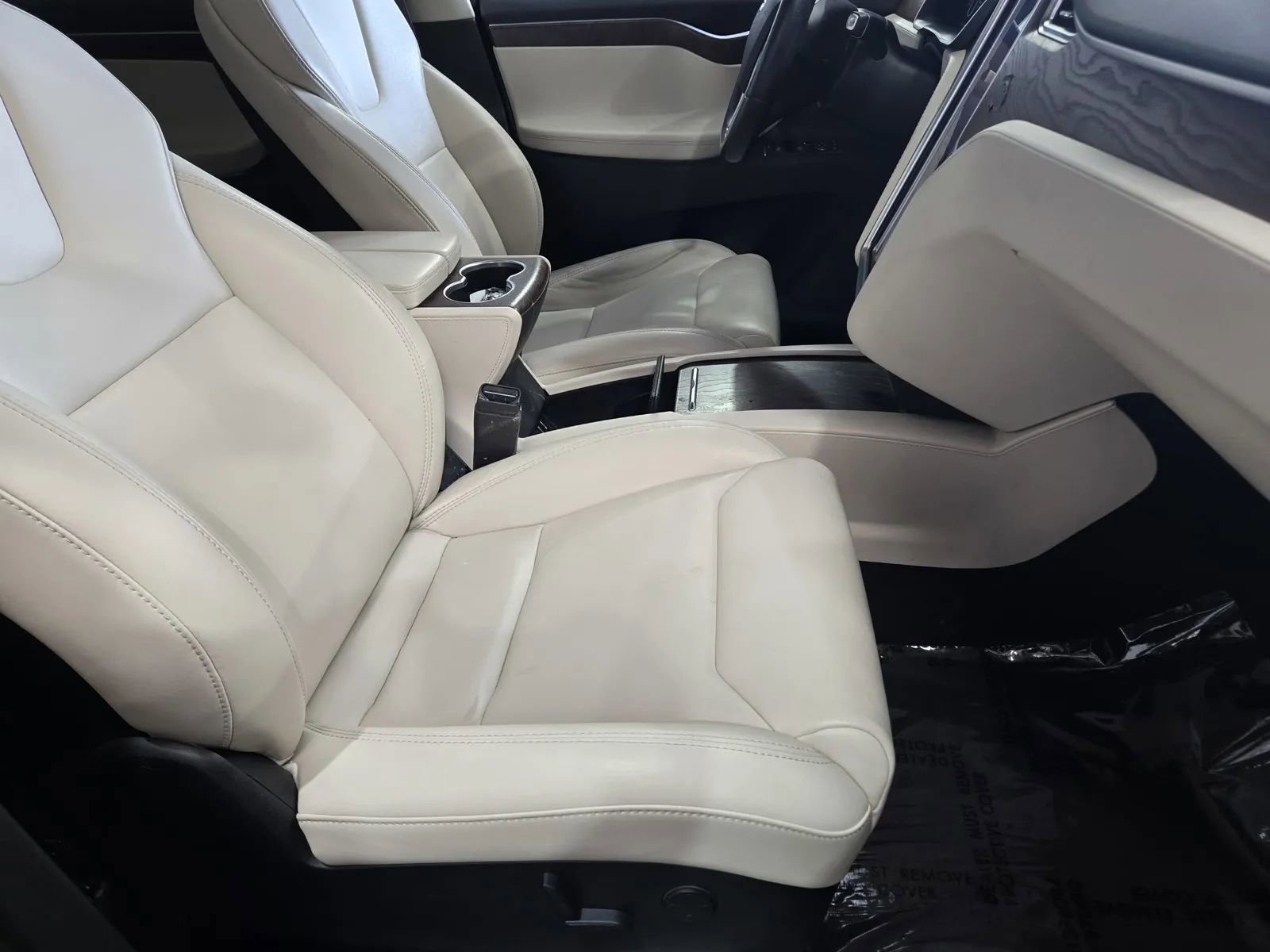 Used 2018 Tesla Model X 75D AWD/4WD image 7