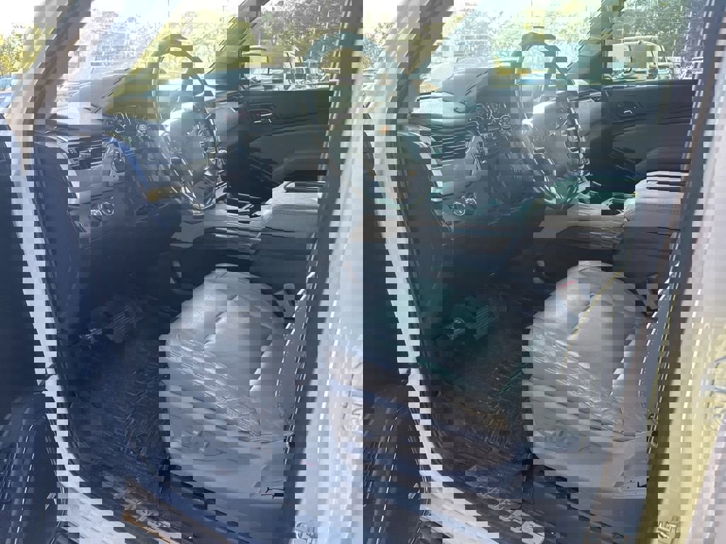 Certified 2019 Chevrolet Tahoe LT w/ Luxury Package image 9