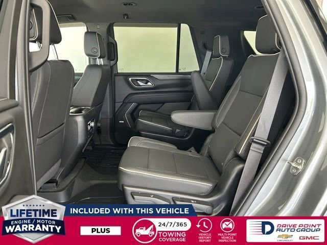 Used 2023 GMC Yukon SLT w/ SLT Luxury Package AWD/4WD image 19
