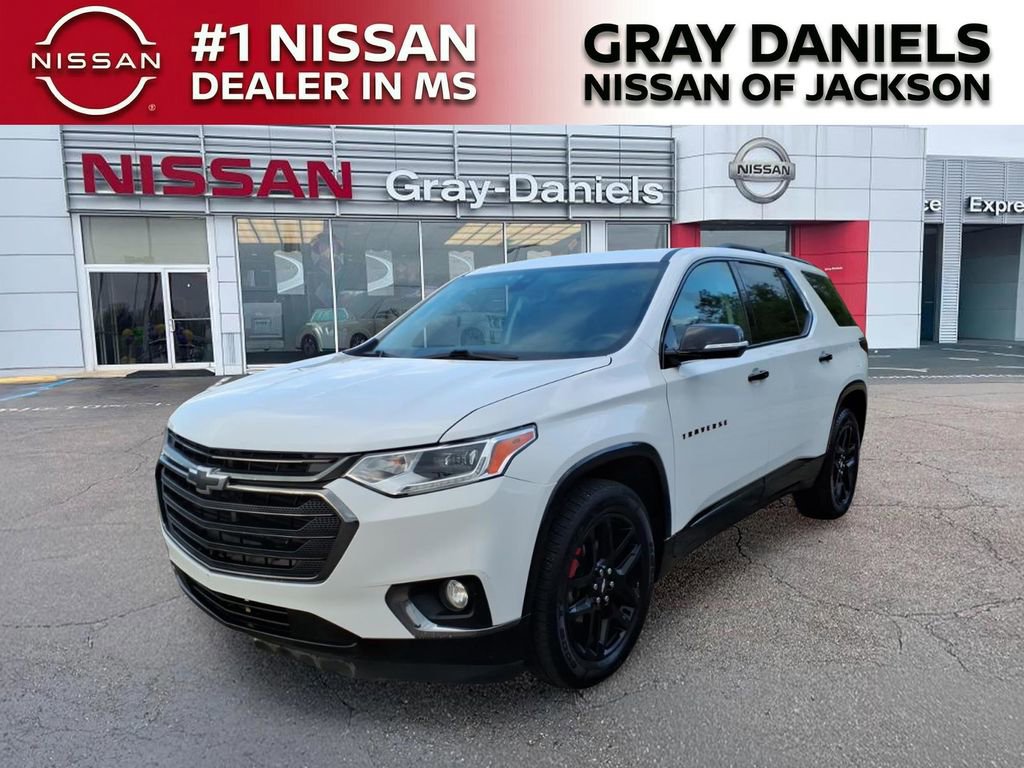 Used 2018 Chevrolet Traverse Premier w/ Redline Edition image 3