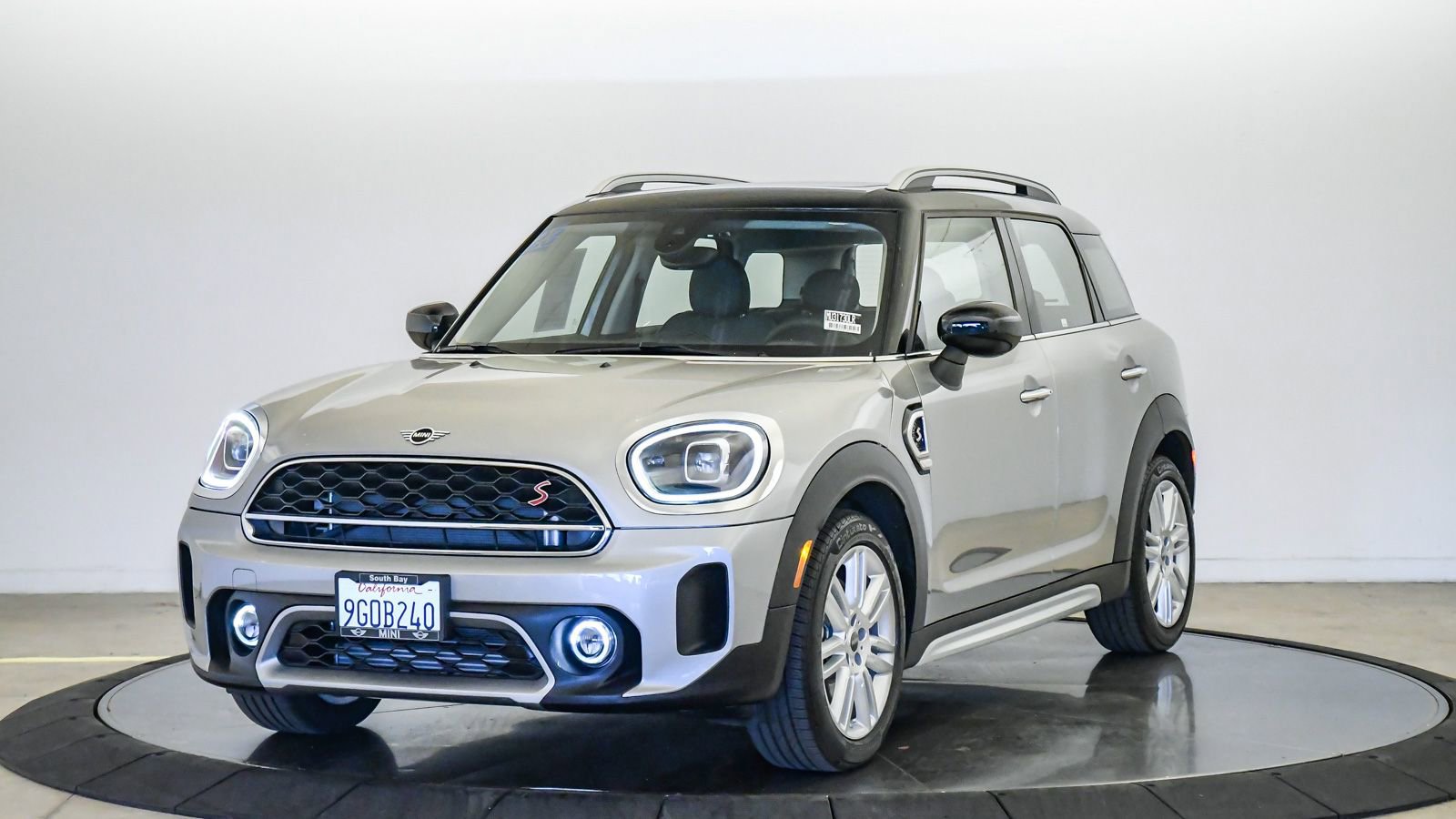 Certified 2023 MINI Cooper Countryman S FWD image 1