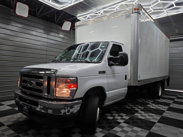 Used 2021 Ford E-450 and Econoline 450 Super Duty w/ Power Windows & Locks Group RWD image 32