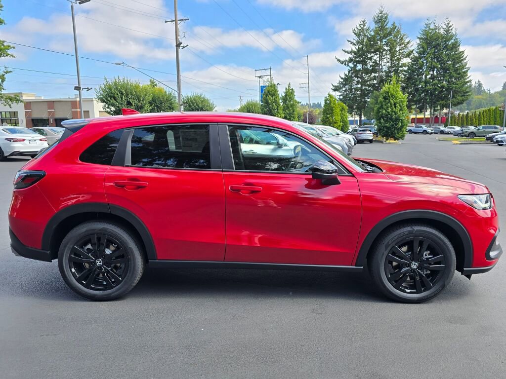 New 2026 Honda HR-V Sport image 4