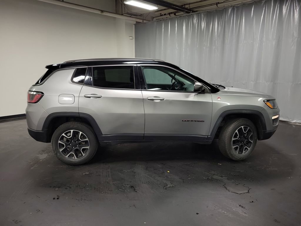 Used 2020 Jeep Compass Trailhawk AWD/4WD image 10