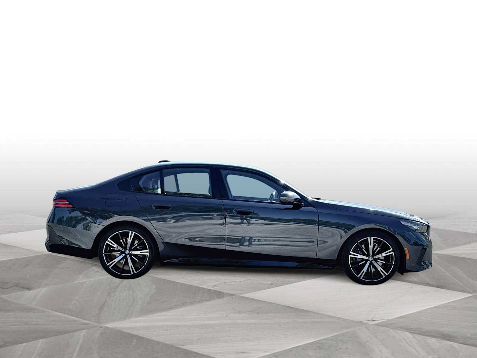 Used 2024 BMW 540i xDrive AWD/4WD image 9