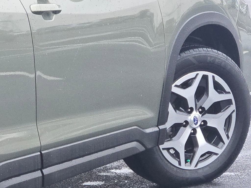 Used 2019 Subaru Forester Premium image 11