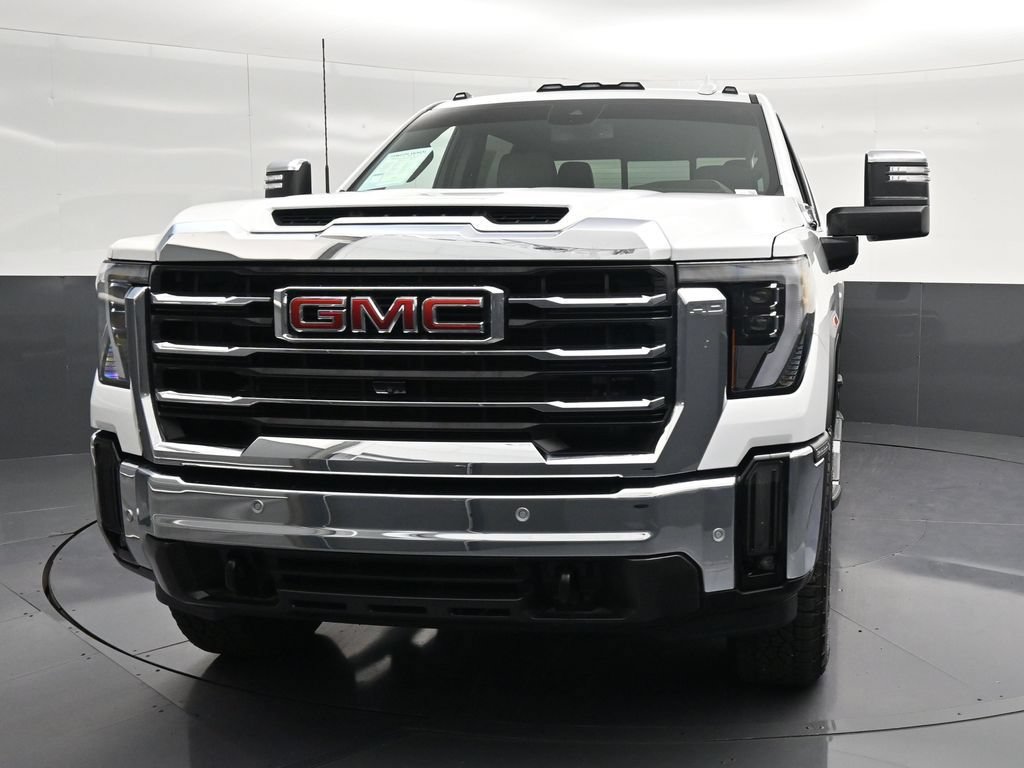 Used 2025 GMC Sierra 2500 SLT w/ SLT Premium Package AWD/4WD image 6