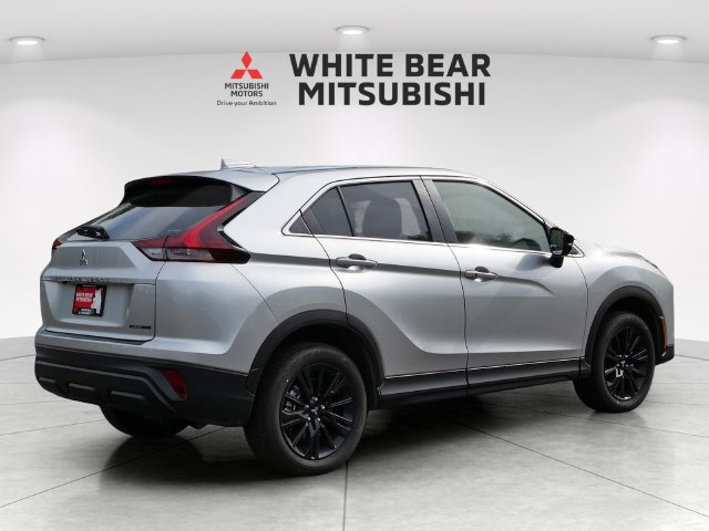 Used 2026 Mitsubishi Eclipse Cross LE AWD/4WD image 5