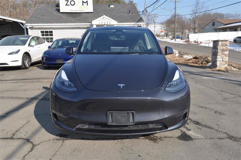 Used 2024 Tesla Model Y Long Range AWD/4WD image 9