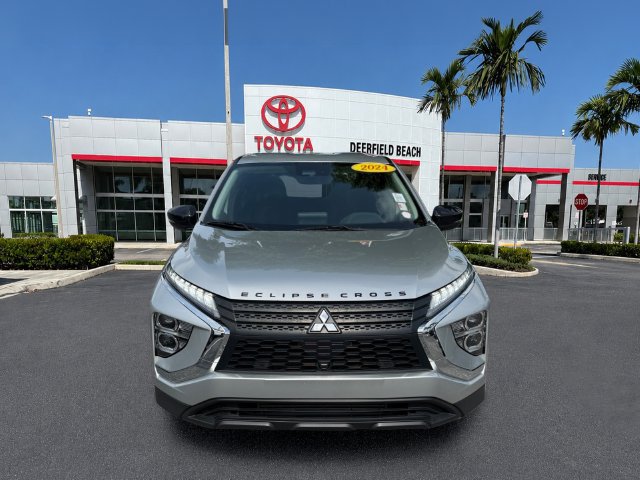 Used 2024 Mitsubishi Eclipse Cross LE AWD/4WD image 2