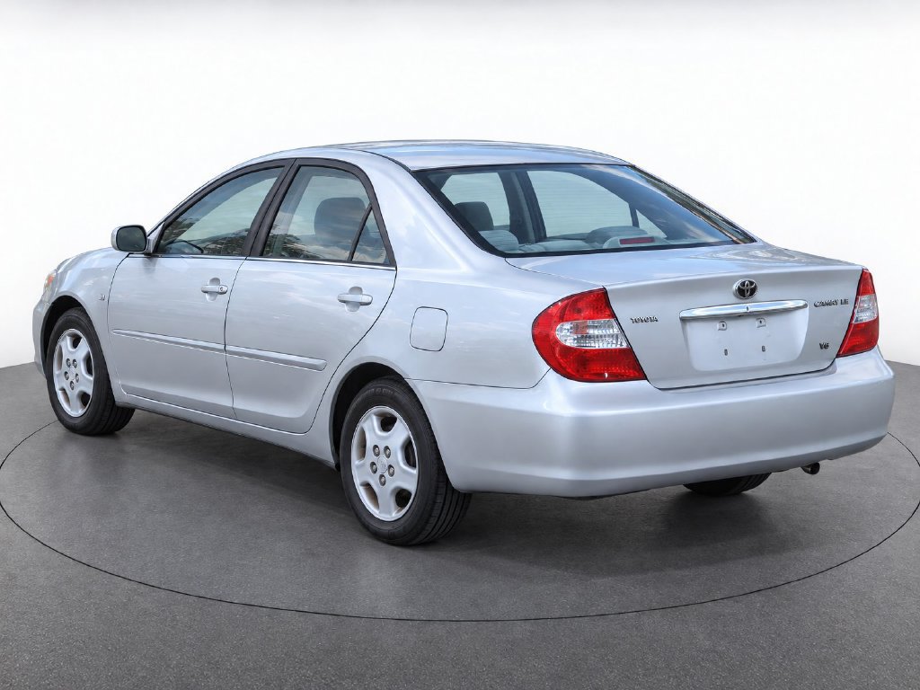 Used 2002 Toyota Camry LE FWD image 4