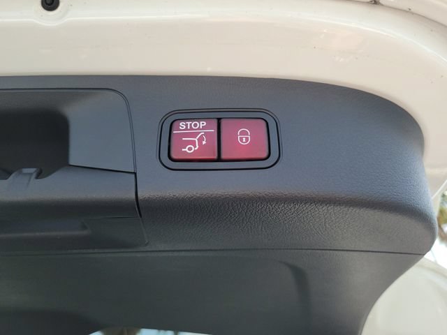 Used 2025 Mercedes-Benz GLA 250 image 9