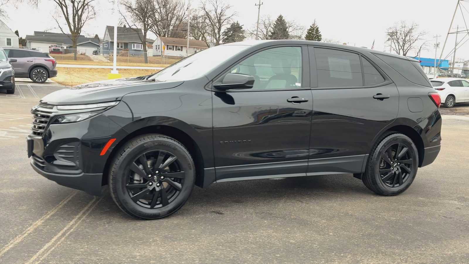 Used 2024 Chevrolet Equinox LS w/ LS Convenience Package image 7