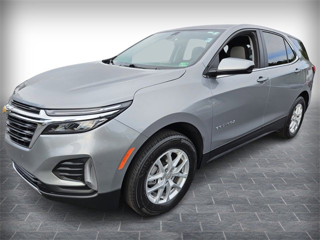 Used 2024 Chevrolet Equinox LT image 3