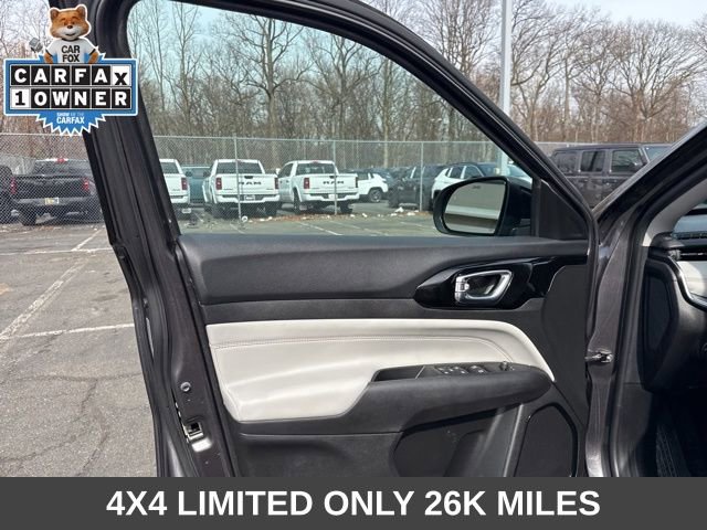 Used 2022 Jeep Compass Limited image 27