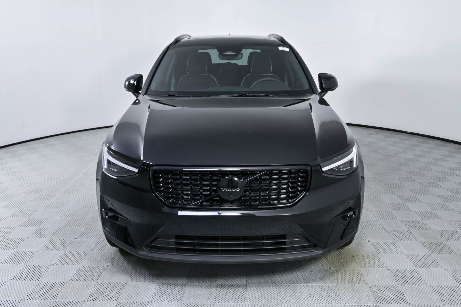 New 2026 Volvo XC40 B5 Ultra w/ Protection Package Premier AWD/4WD image 35