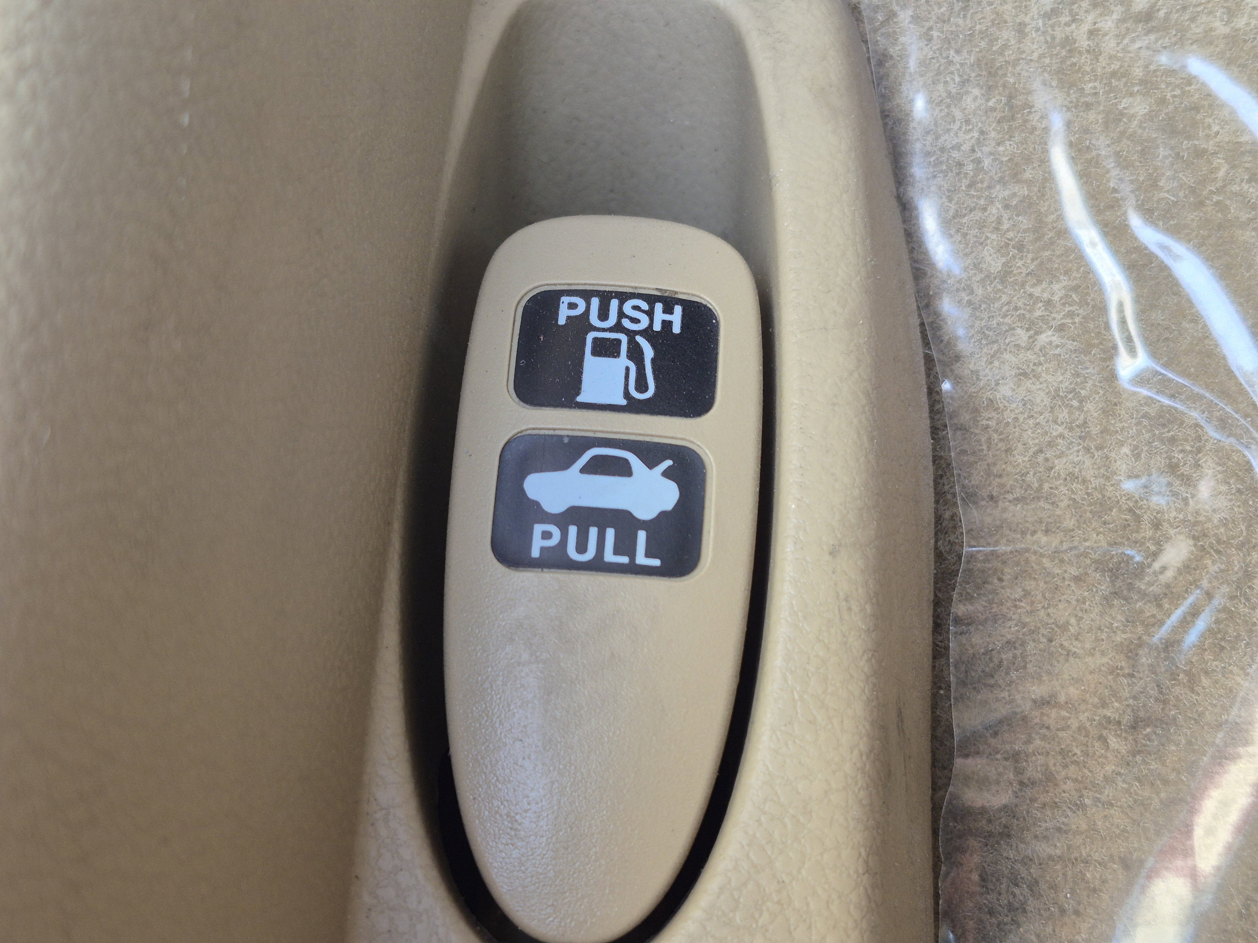 Used 2010 Honda Accord LX-P image 23