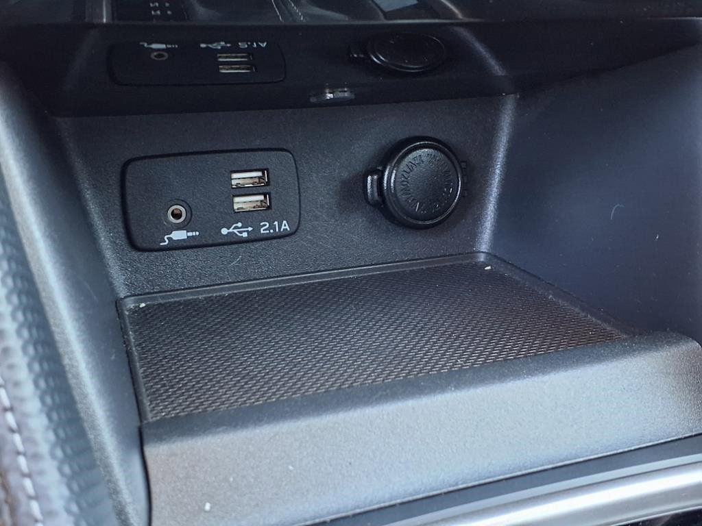 Used 2023 Subaru Forester Limited image 29