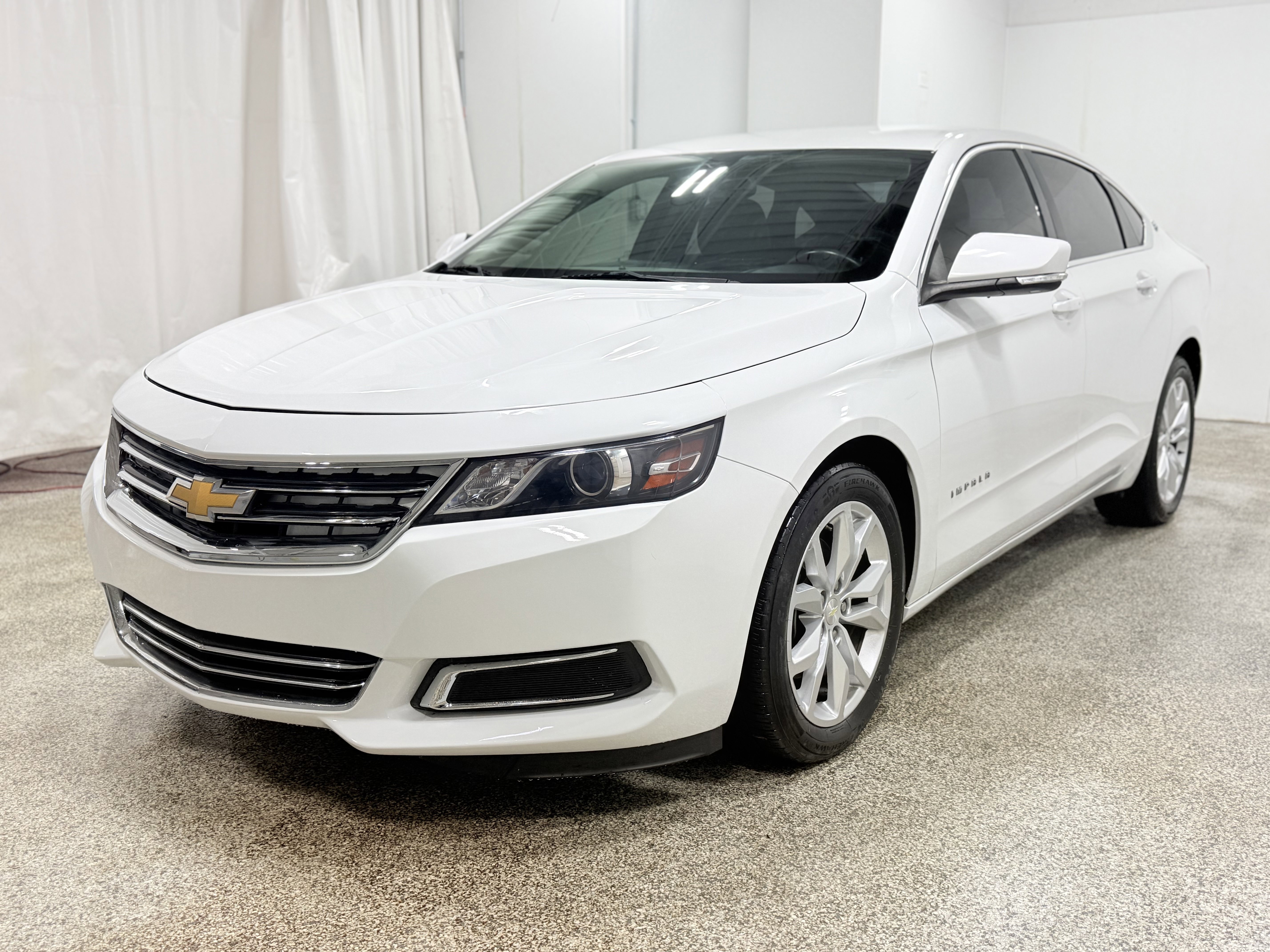 Used 2018 Chevrolet Impala LT image 3