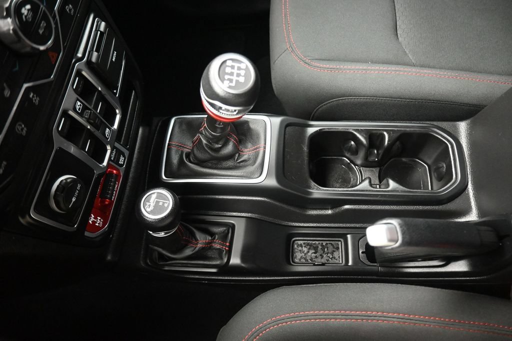 Used 2022 Jeep Gladiator Rubicon w/ LED Lighting Group AWD/4WD image 25