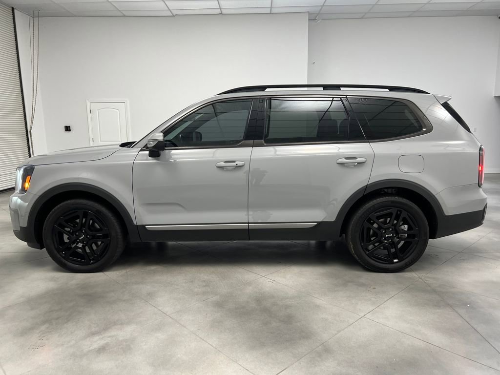 Used 2023 Kia Telluride EX X-Line image 4