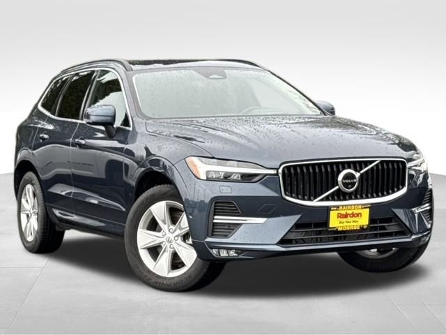 Used 2022 Volvo XC60 B5 Momentum